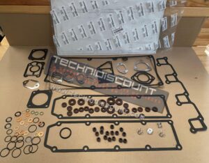 8205132 Set Garnituri